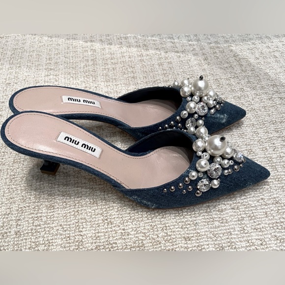 Miu Miu denim/jewelled kitten heels, size 6.5 - Picture 3 of 4